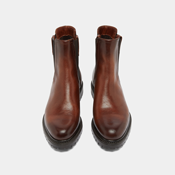 Lowboots with notched soles and elastic in cognac patinated leather | CANDIDE