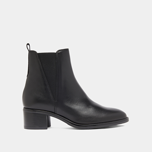 Bottines à élastiques triangulaires in black leather | CHILO