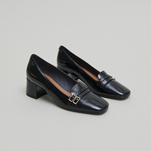 Ballerines à talons in black pleated patent | DENARIO