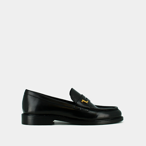 Round-toed loafers in black leather | DUEDI
