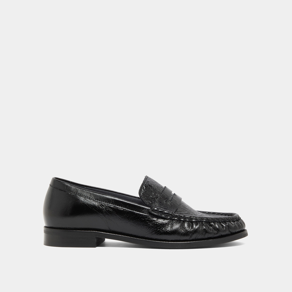 Round-toed loafers in black distressed leather | DELICE