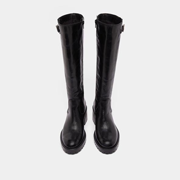 Bottes à semelles crantées in black leather | CECILIEN