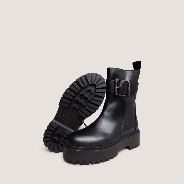 Bottines à semelles crantées in black leather | RANDY