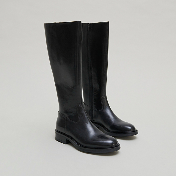 Bottes à talons crantés in black leather | GRACIANA