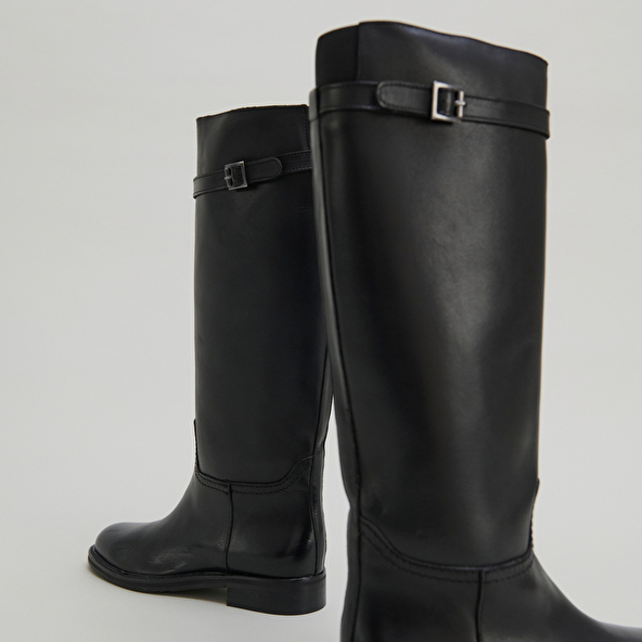 High boots in black leather | ROMANE