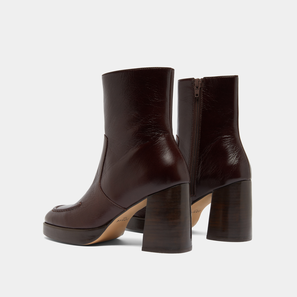 Heeled ankle boots with squared toes in chocolate distressed leather | VERONICA