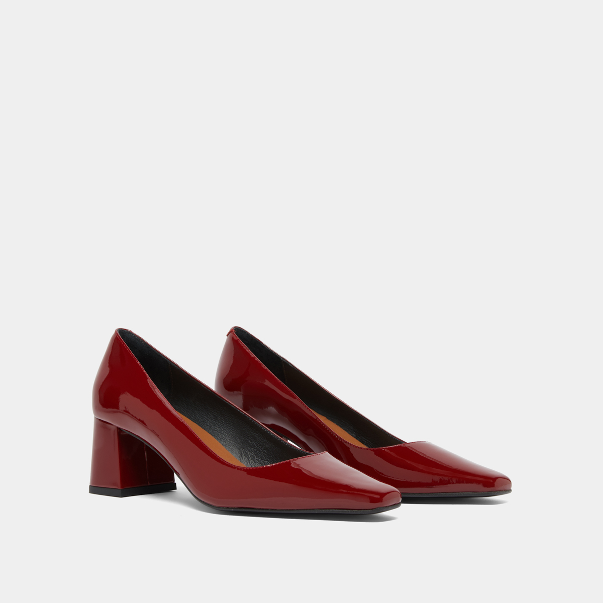 Escarpins à talons recouverts in carmine red patent | DULINA