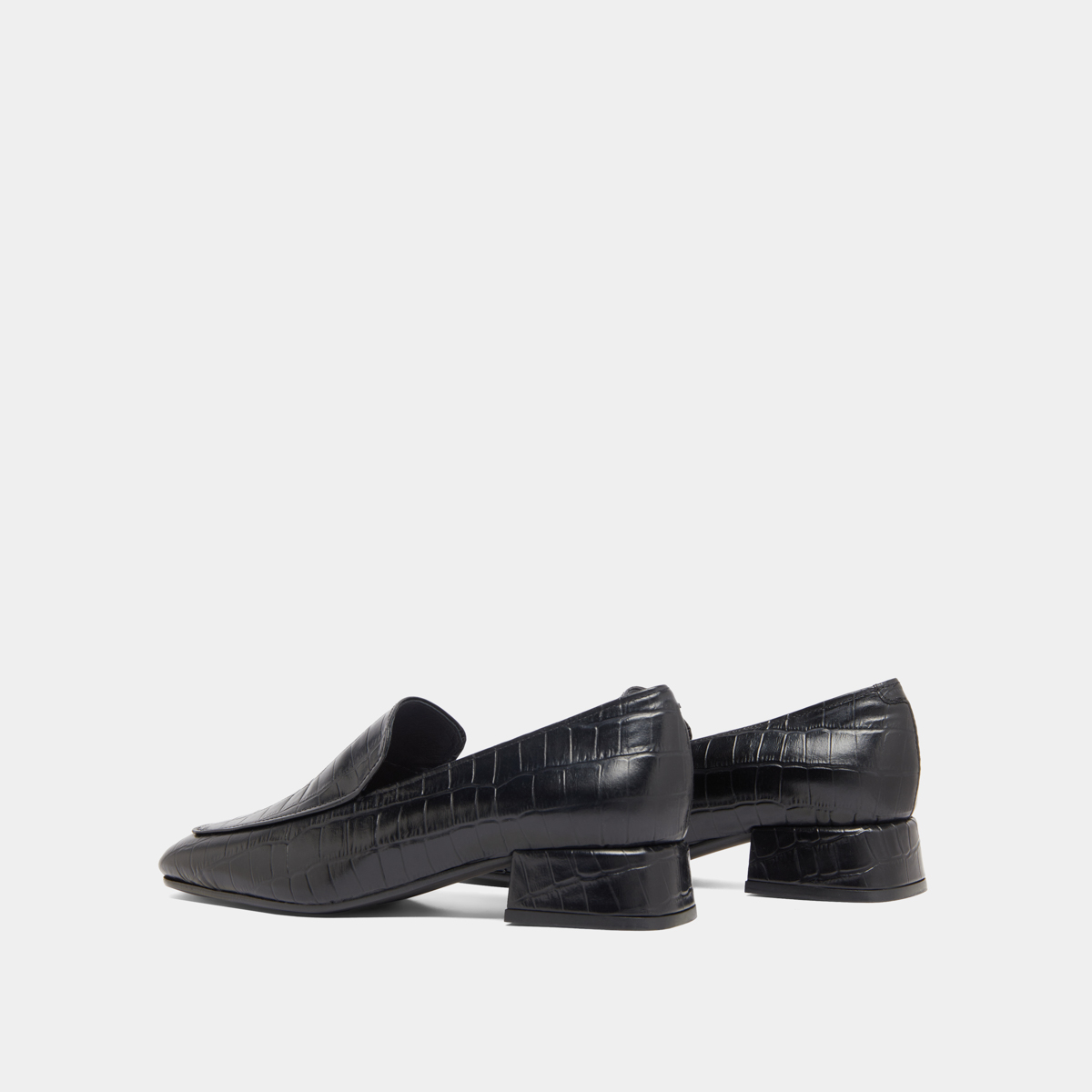 Mocassins à bouts arrondis in black reptile leather | DYNAMIC