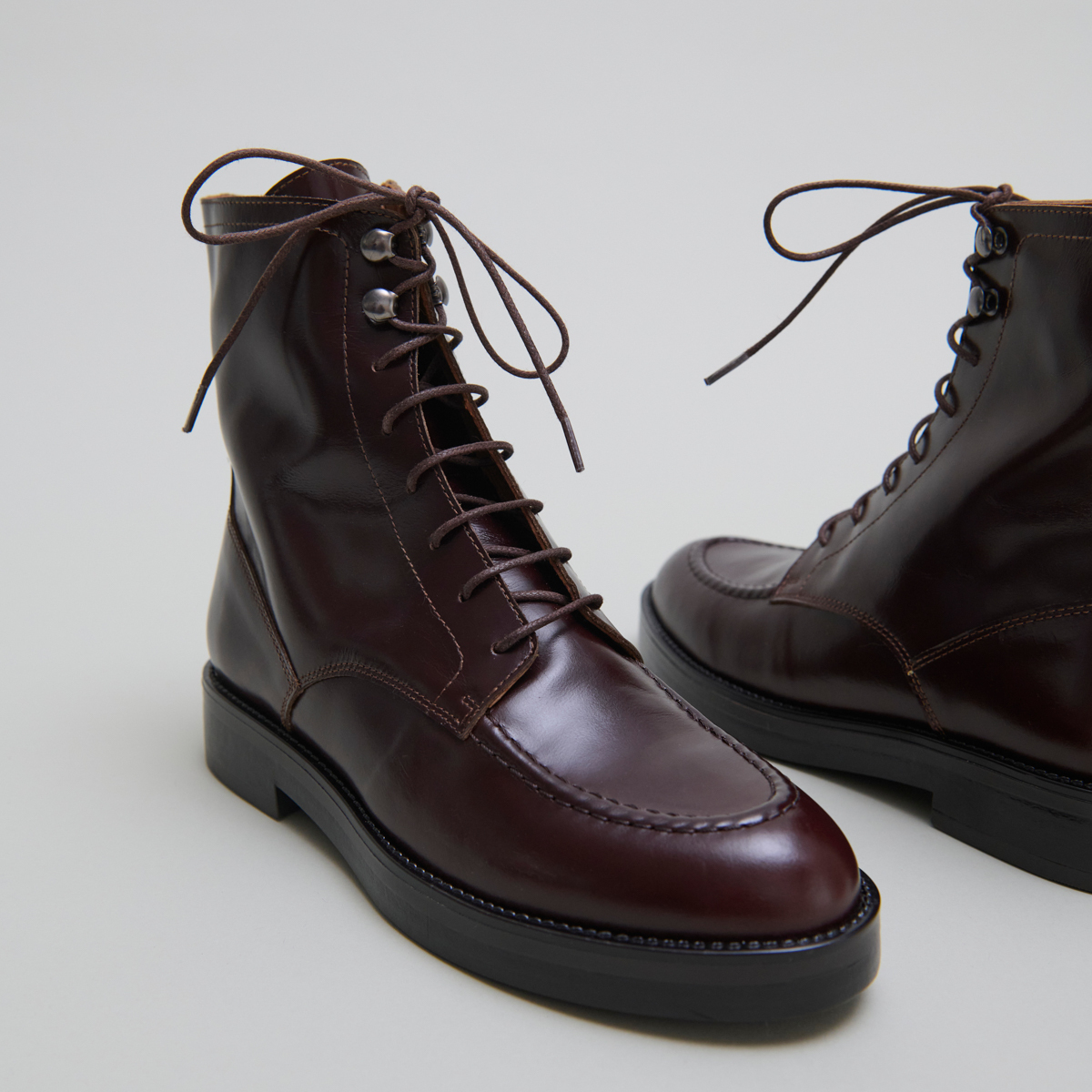 Boots &agrave; lacets in brown leather | ALIDA