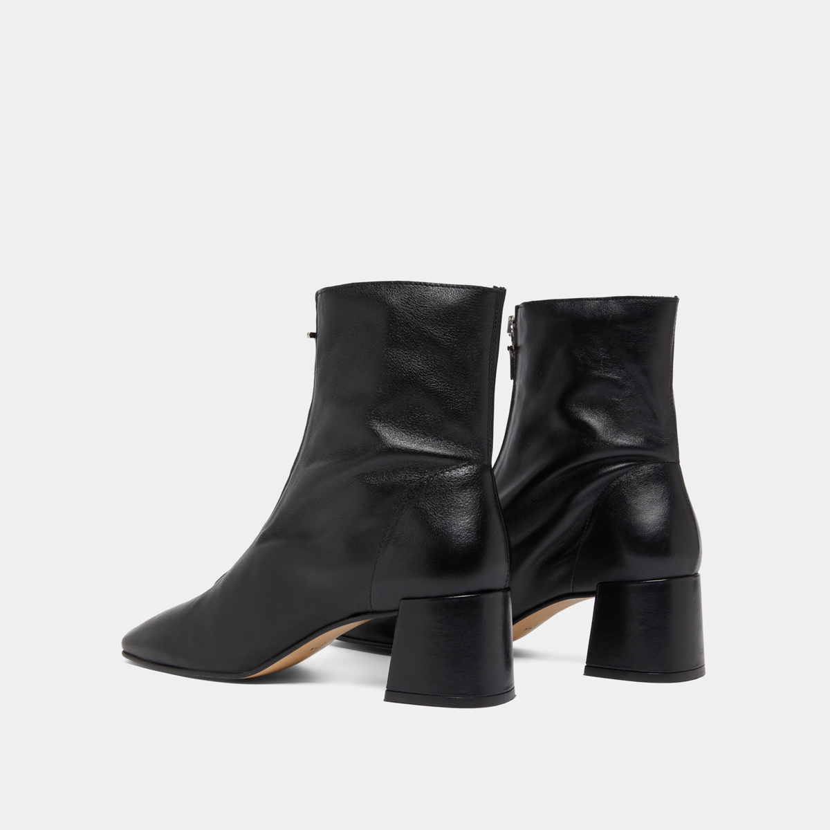 Bottines à fermetures éclairs avant in black leather | AMARYLLIS