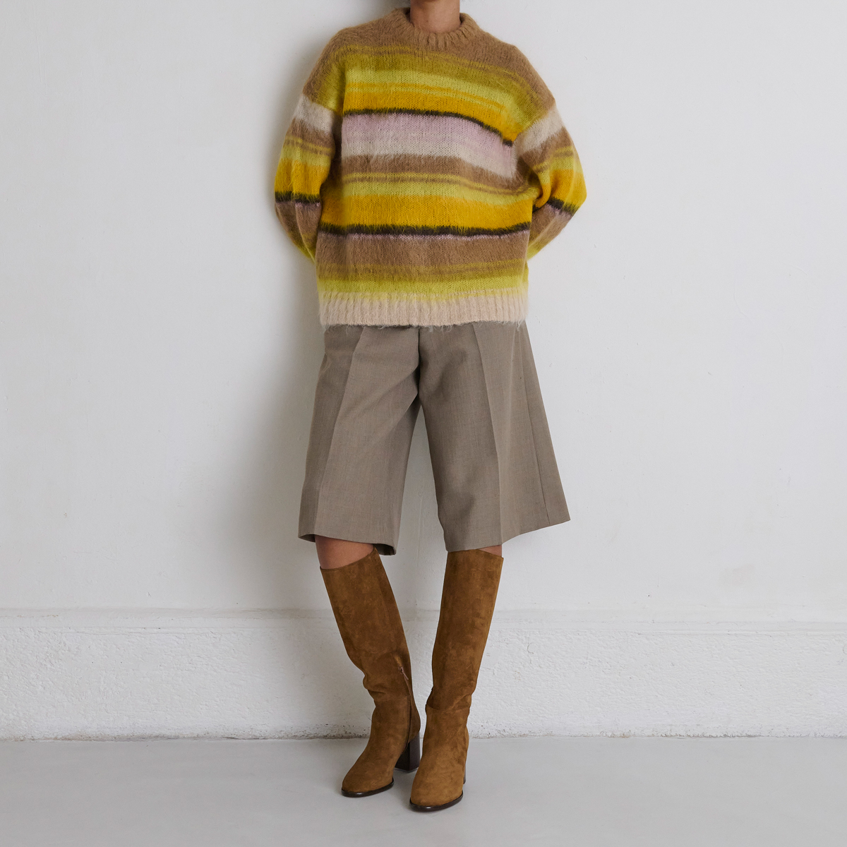 Bottes à talons et bouts ronds in cognac suede | DILIA