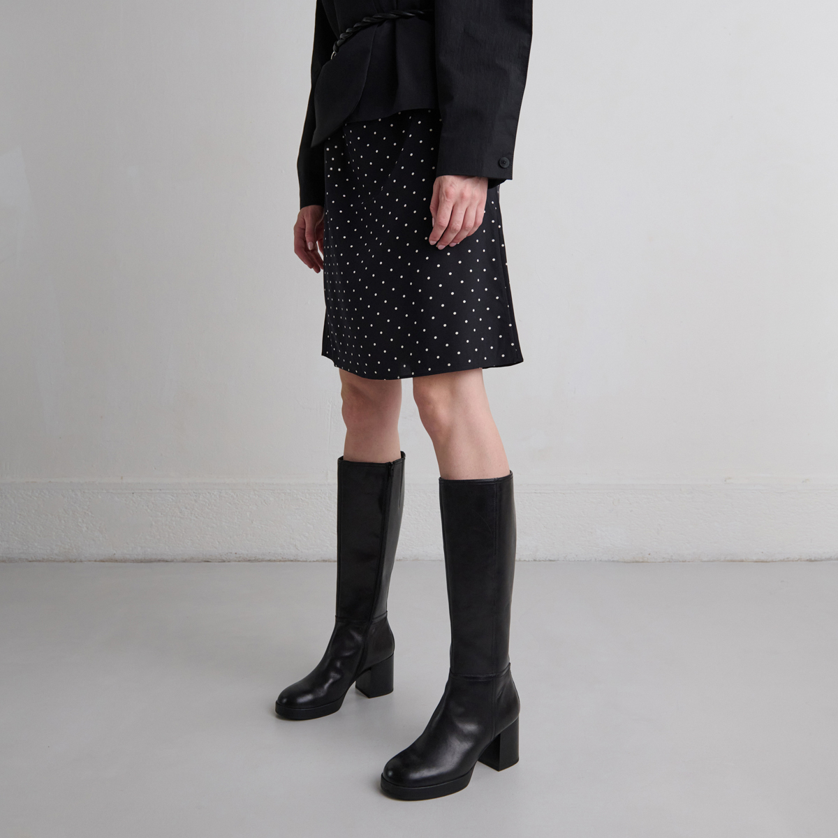 Bottes à talons in black leather | ANELIA
