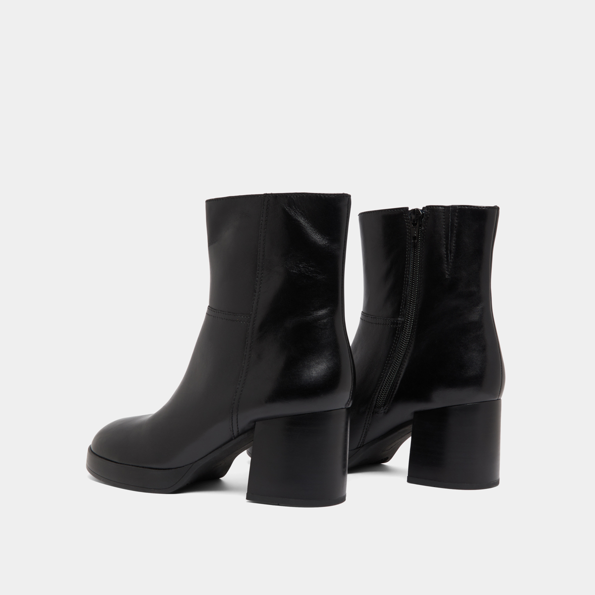 Bottines à talons flare in black leather | ANELLE