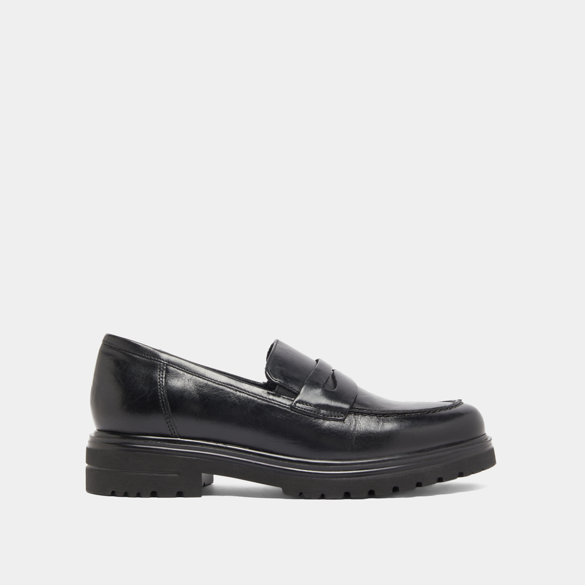 Loafers with notched soles in black leather | ARLO
