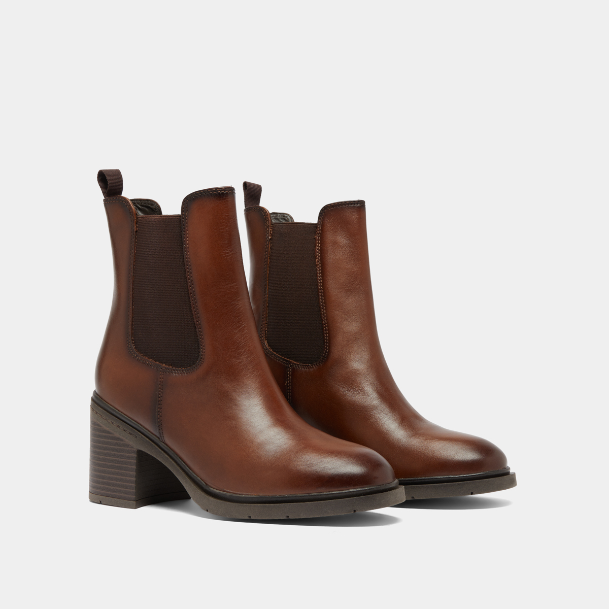 Bottines à élastiques et bouts arrondis.... in cognac leather | ATILA