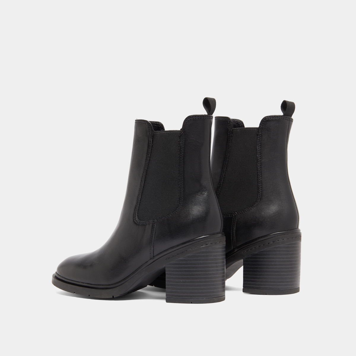 Bottines à élastiques et bouts arrondis.... in black leather | ATILA