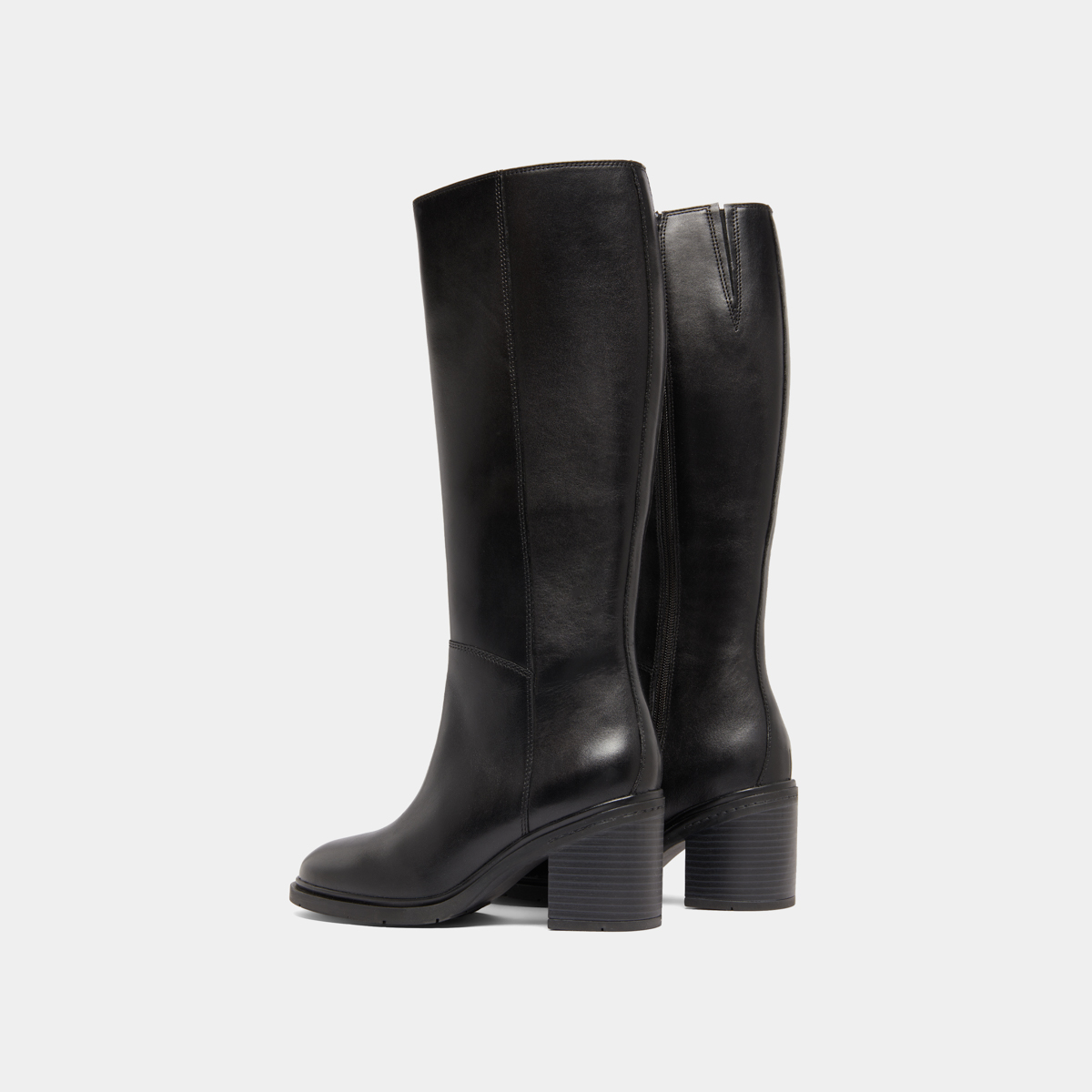 Bottes à talons et à bouts ronds in black leather | ATILUS