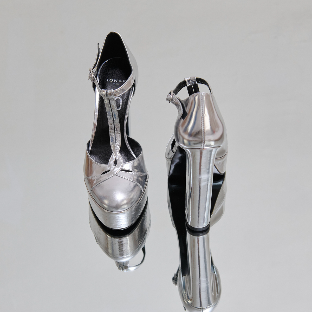 Salomés à talons et plateformes in silver metallic leather | REWIND