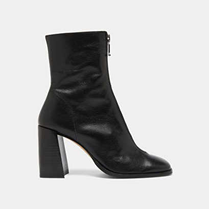 Bottines &agrave; talons et fermetures &eacute;clairs ... in black leather | vandana