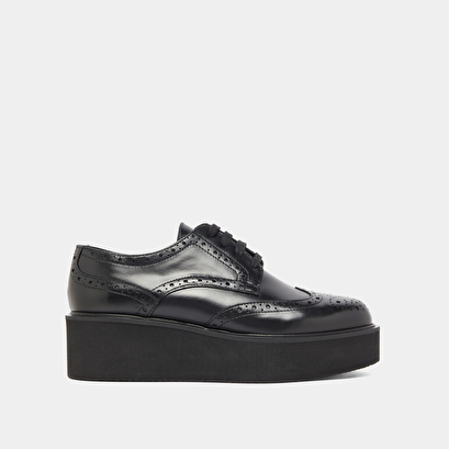 Derbies compens&eacute;es in black leather | adrielle