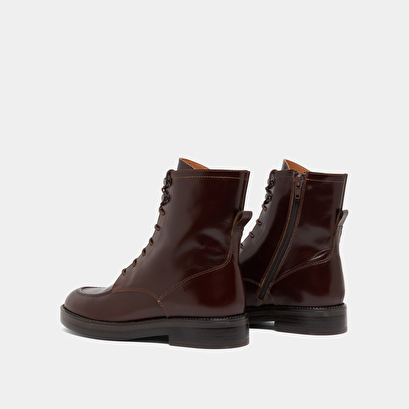 Boots &agrave; lacets in brown leather | alida