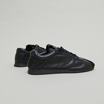 Lace-up sneakers in black suede and black leather | dabon