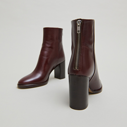 Helled ankle boots brown
