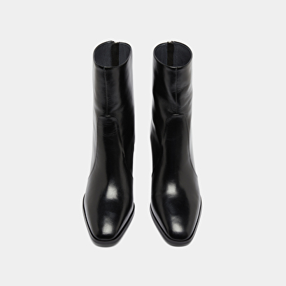 Bottines avec fermeture &eacute;clair arri&egrave;re in black leather | detras