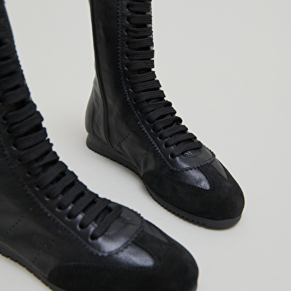 High lace-up sneakers in black suede and black leather | doubone