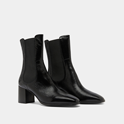 Bottines &agrave; &eacute;lastiques in black shiny leather | ducha