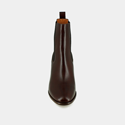 Bottines &agrave; talons et &eacute;lastiques in brown supple leather | devin