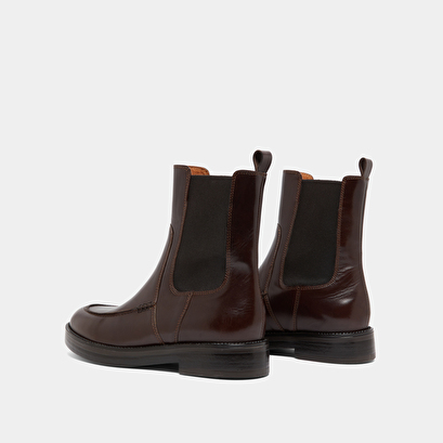 Boots &agrave; &eacute;lastiques in dark brown leather | allan