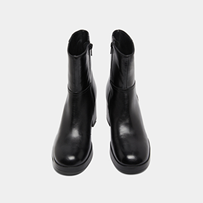 Bottines &agrave; talons flare in black leather | anelle