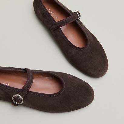 Ballet flats with straps and buckles in dark brown velvet | deesse