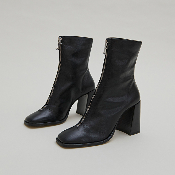 Bottines à talons et fermetures éclairs ... in black leather | VANDANA