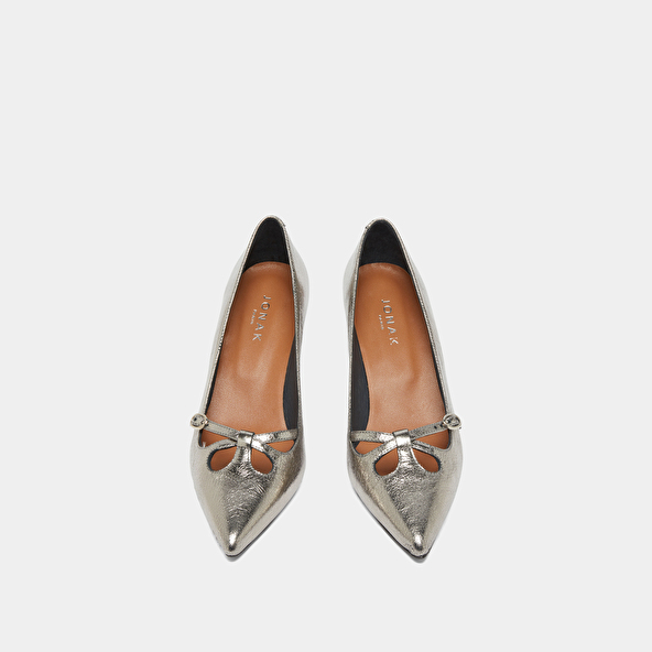 Escarpins à brides croisées in dark metallic leather | DOUCHKA