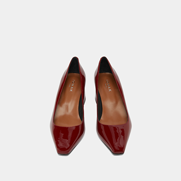 Escarpins à talons recouverts in carmine red patent | DULINA
