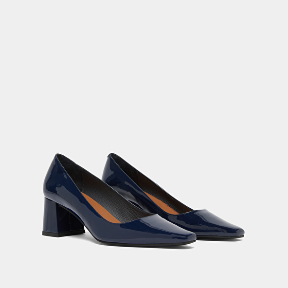 Escarpins à talons recouverts in blue patent | DULINA