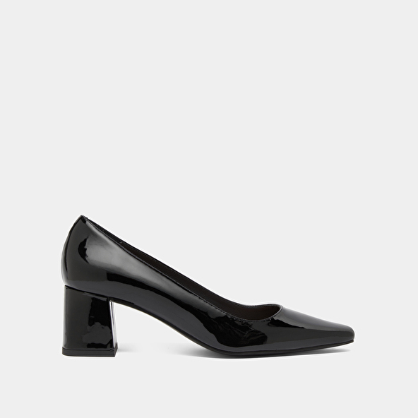 Escarpins à talons recouverts in black patent | DULINA