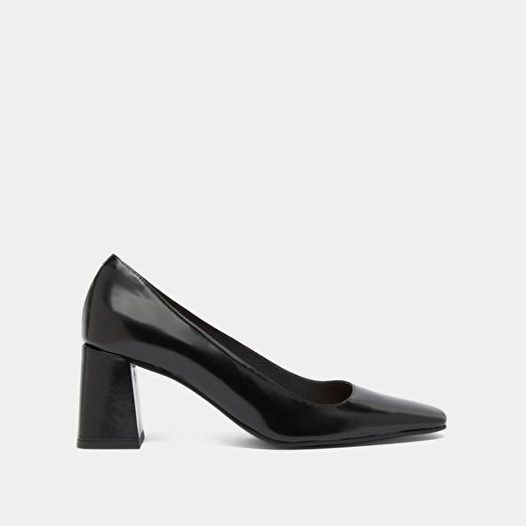 Escarpins à larges talons in black glazed leather | DODEME