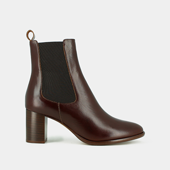 Bottines à talons et élastiques in brown supple leather | DEVIN