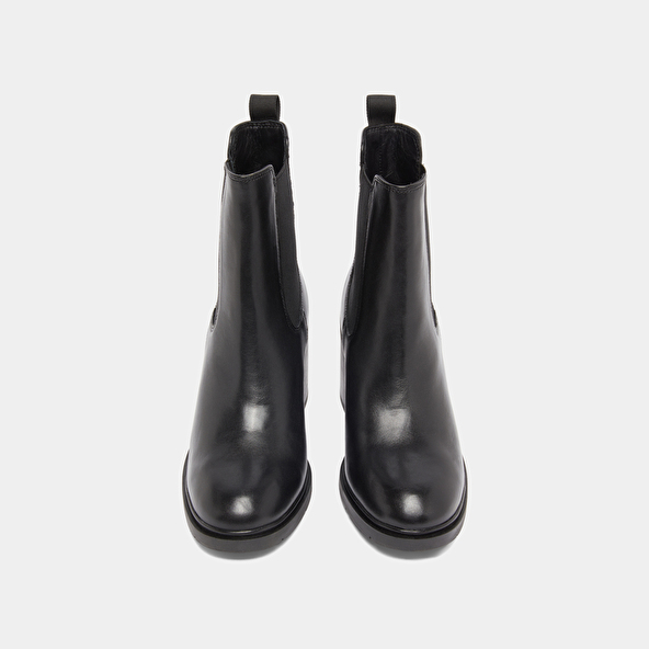 Bottines à élastiques et bouts arrondis.... in black leather | ATILA