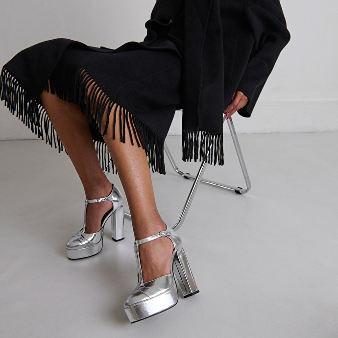 Salomés à talons et plateformes in silver metallic leather | REWIND