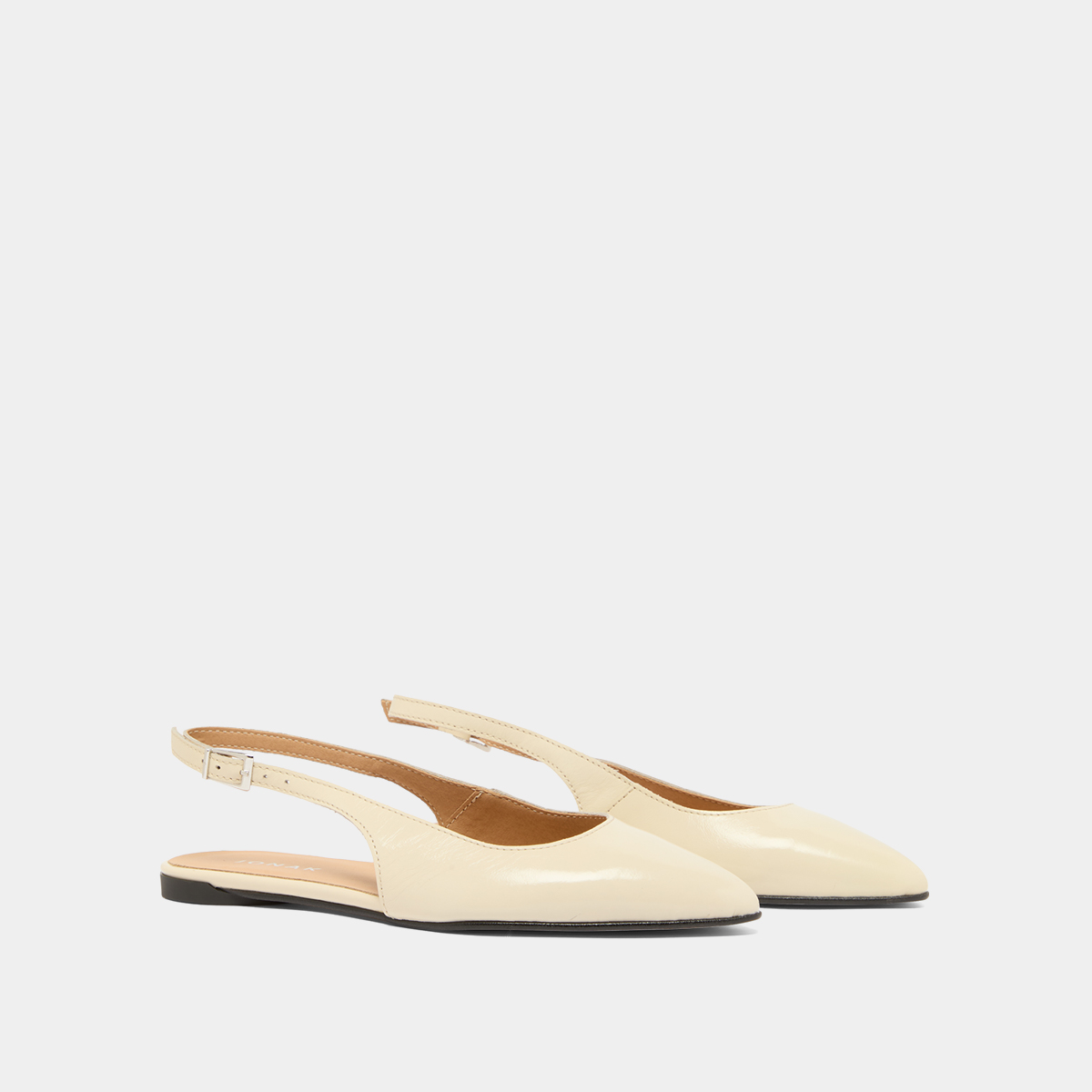 Slingback ballet flats in ecru pleated varnish | NOA