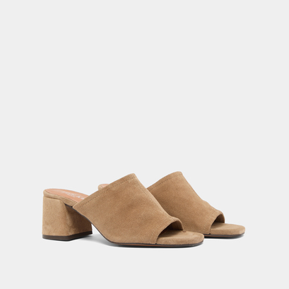 Mules with heels and open toes in taupe crust | butterfly