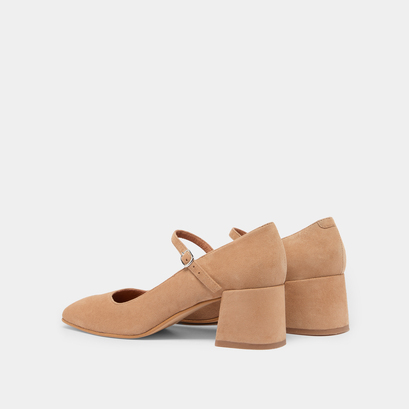 Square-heeled mary jane in camel velvet | alienor