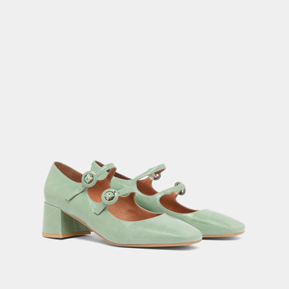 Mary Janes with double straps and rounded toes in green shiny leather | DELOU