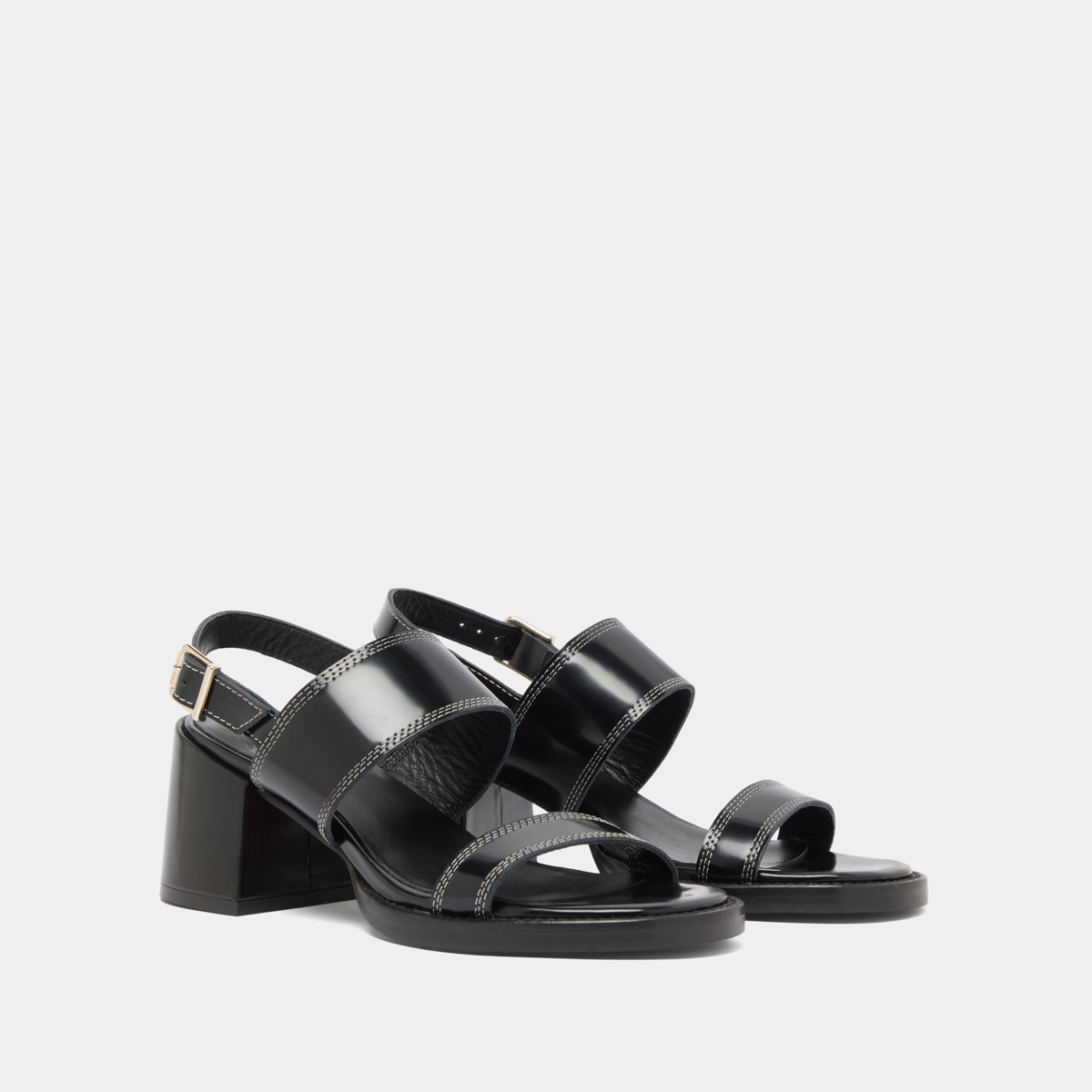 Heeled sandals in black glazed leather | BLONDINE