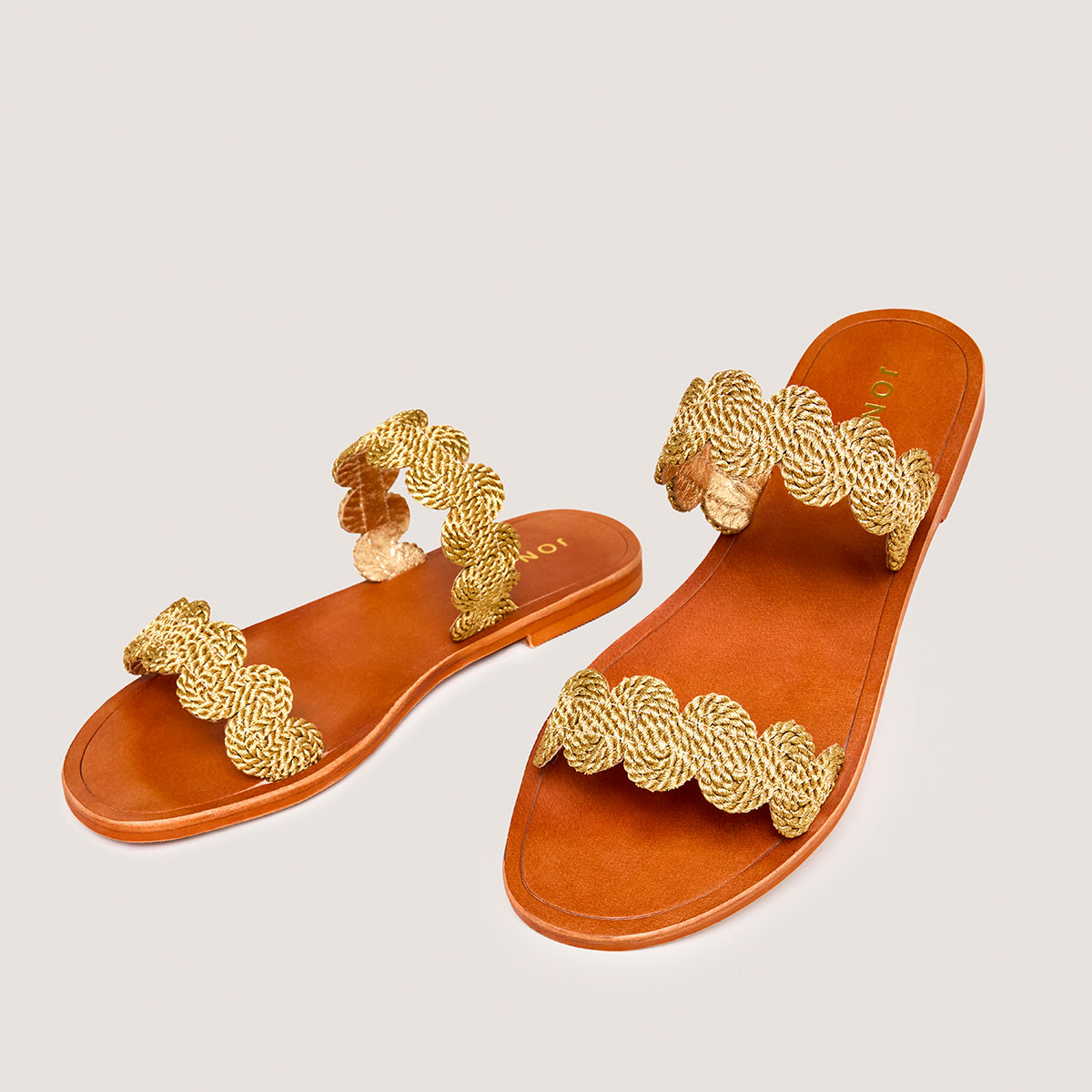Plagettes with twisted straps in gold rope | WIDO
