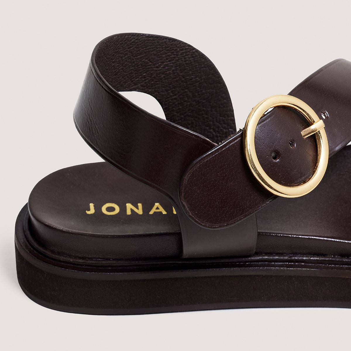 Wide-strap sandals in dark brown leather | WASH